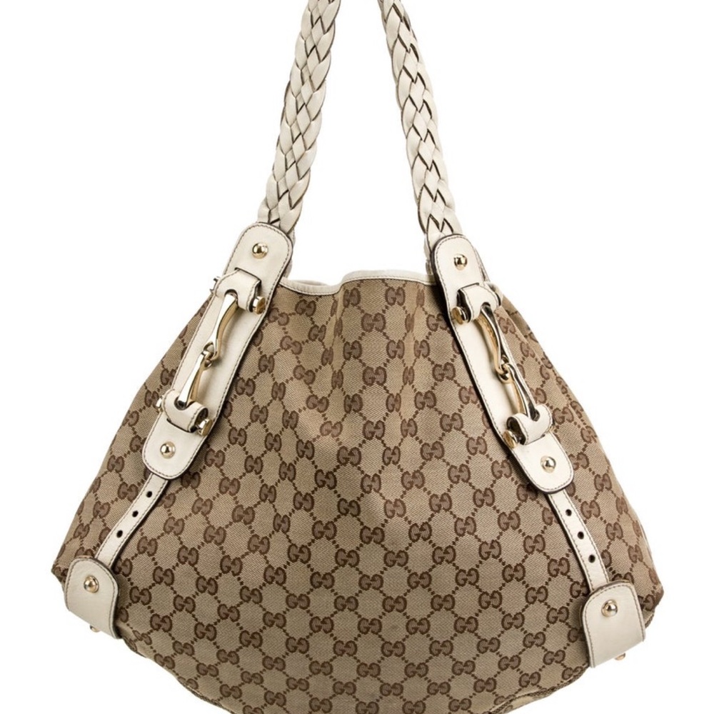 Gucci GG canvas pelham medium
